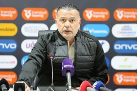 Murat_Sahin_den_yenilgi_sonras_futbolculara_tepki__1738970227